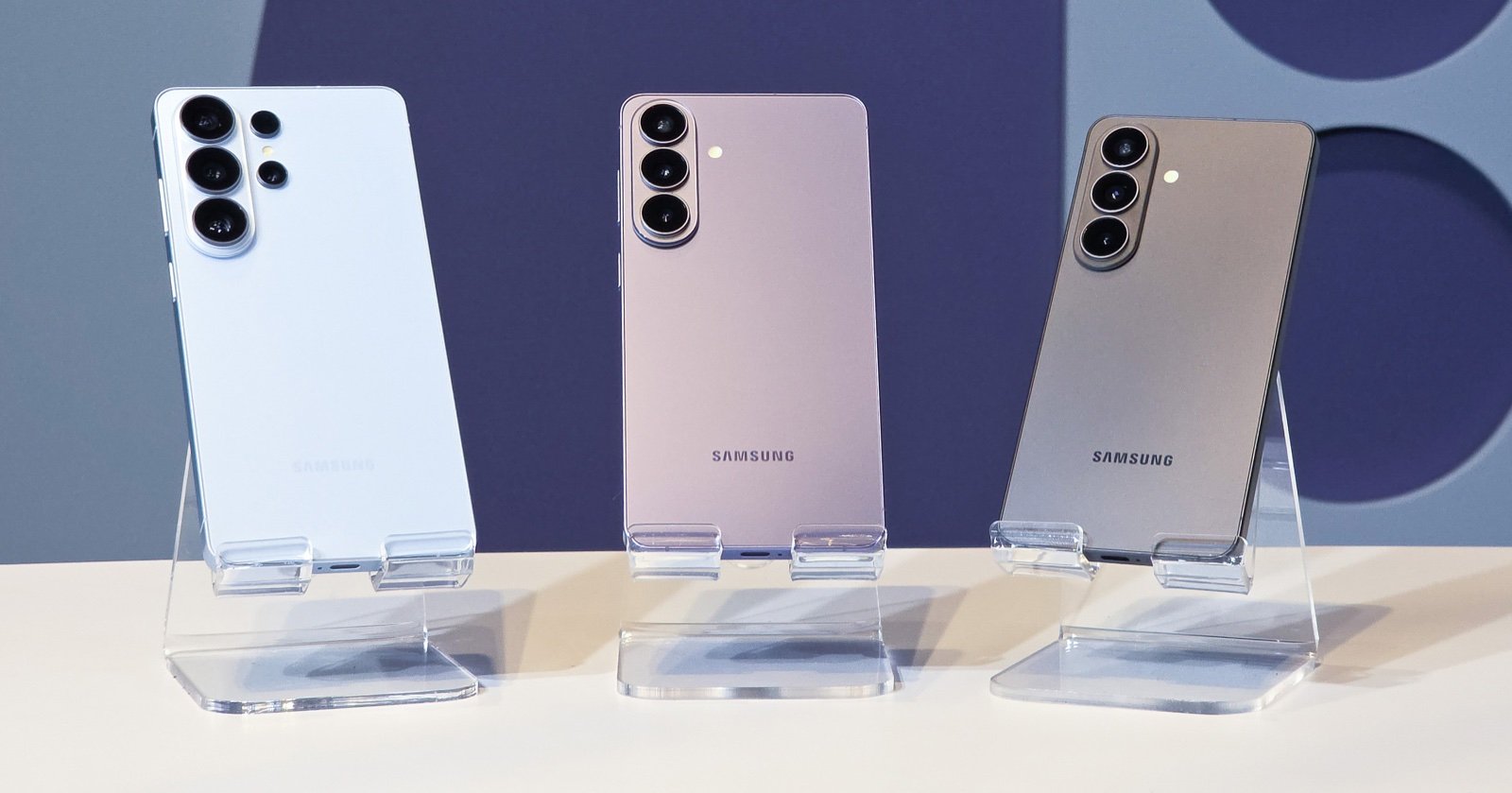 iPhone 18 Pro Max vs Galaxy S26 Ultra: diferencias y cuál comprar